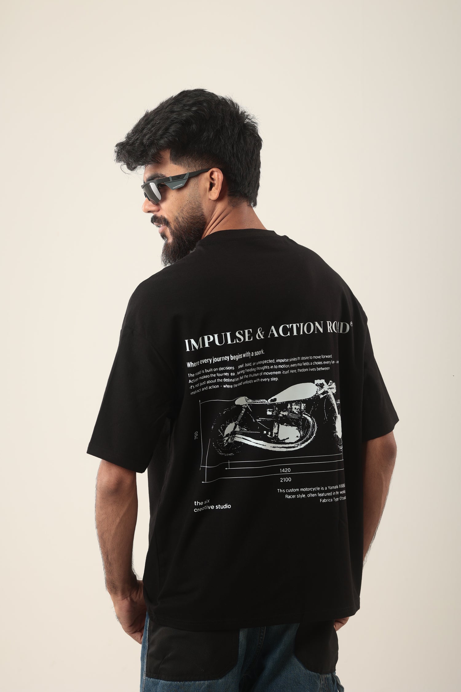 lookbook image shop_this_look_AVdw3f