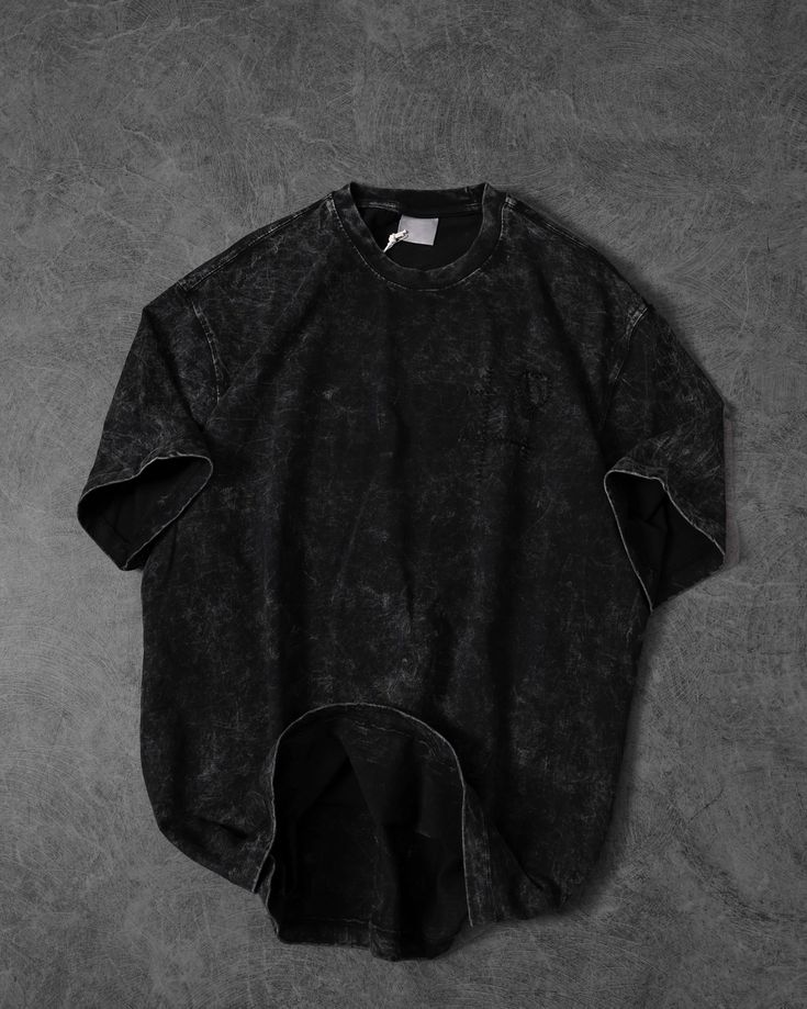 Acid wash dropshoulder tshirt/black